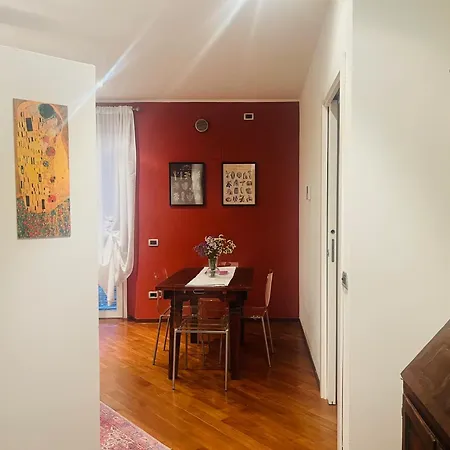 La Dolce Loft * فياريجيو